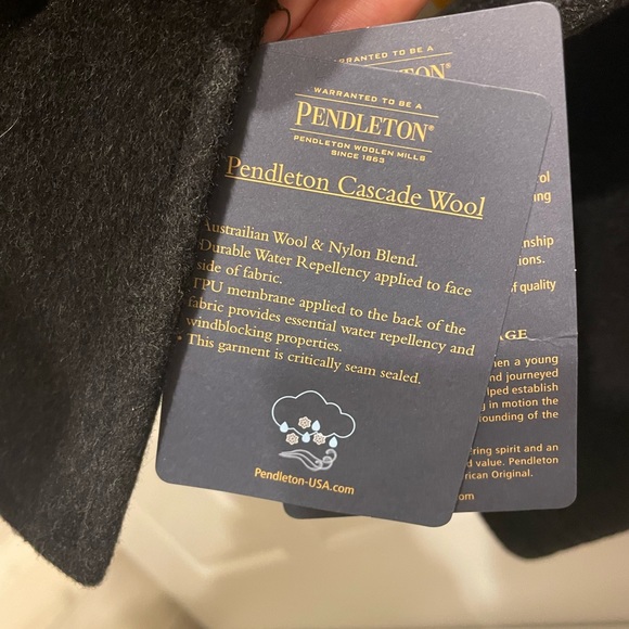 NWT women’s Pendleton wool coat - Picture 6 of 7